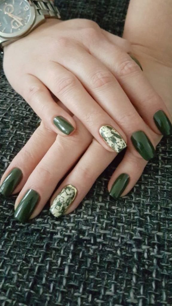 Nageldesign April